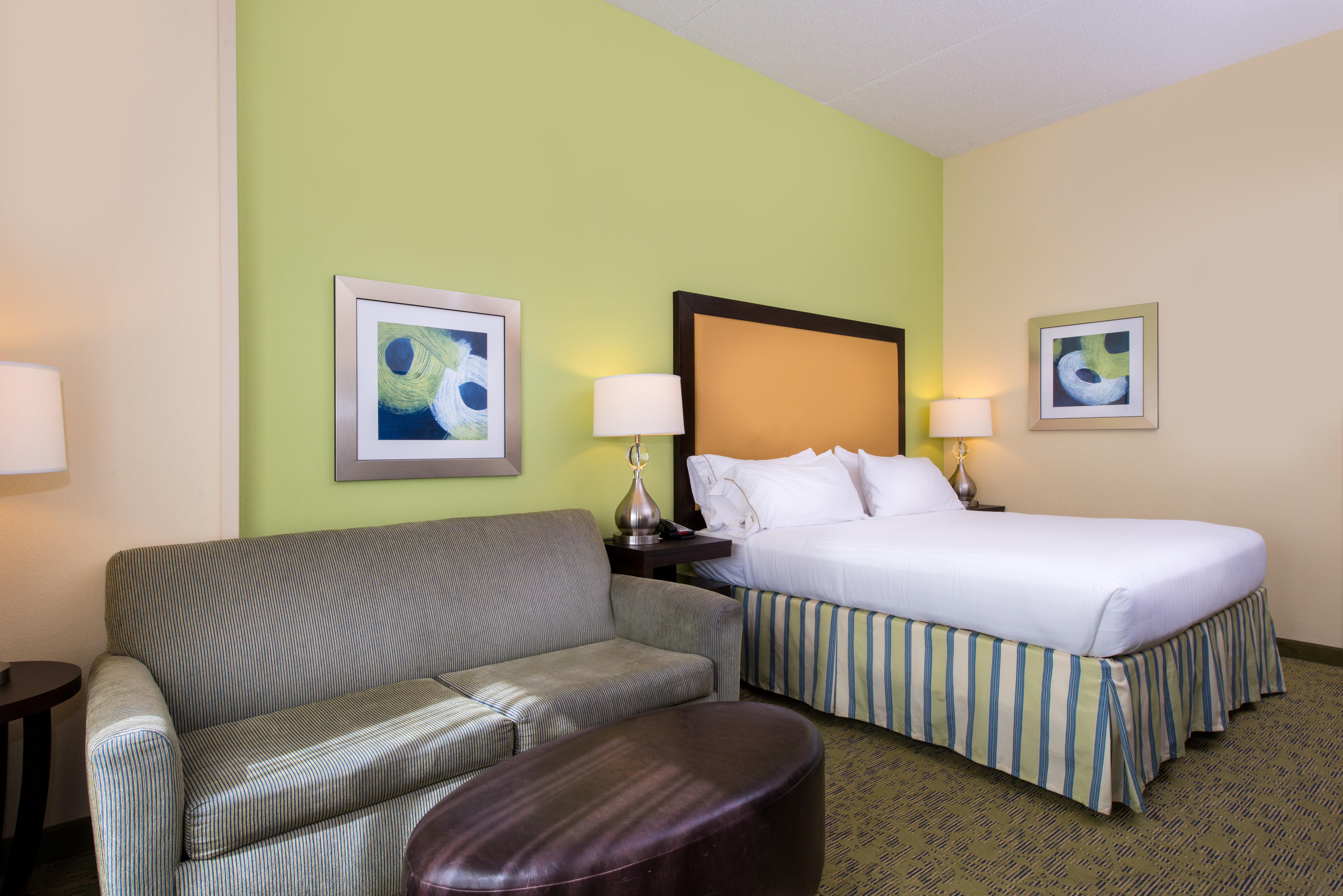 Holiday Inn Express And Suites Dickson City By Ihg Exteriör bild
