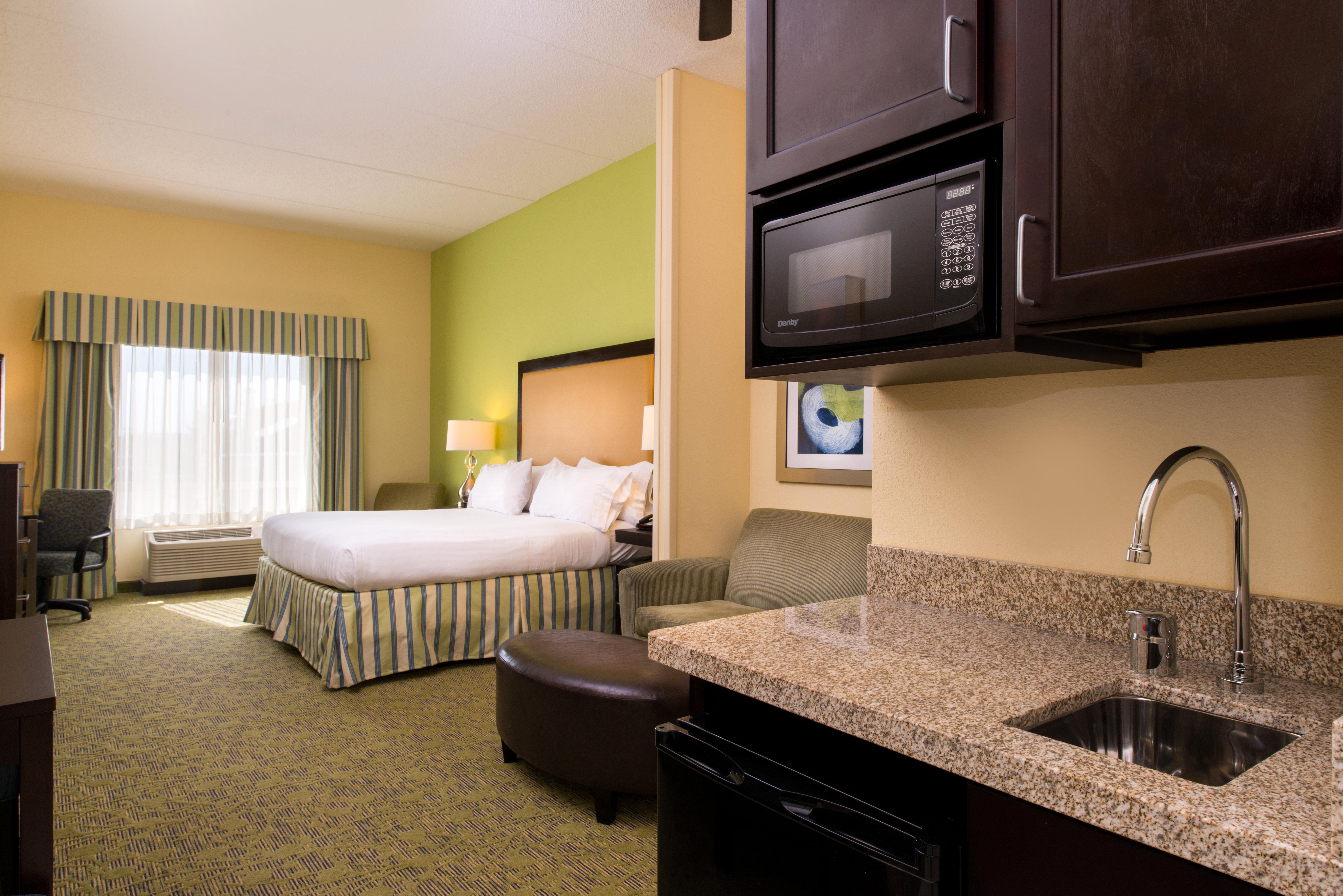 Holiday Inn Express And Suites Dickson City By Ihg Exteriör bild