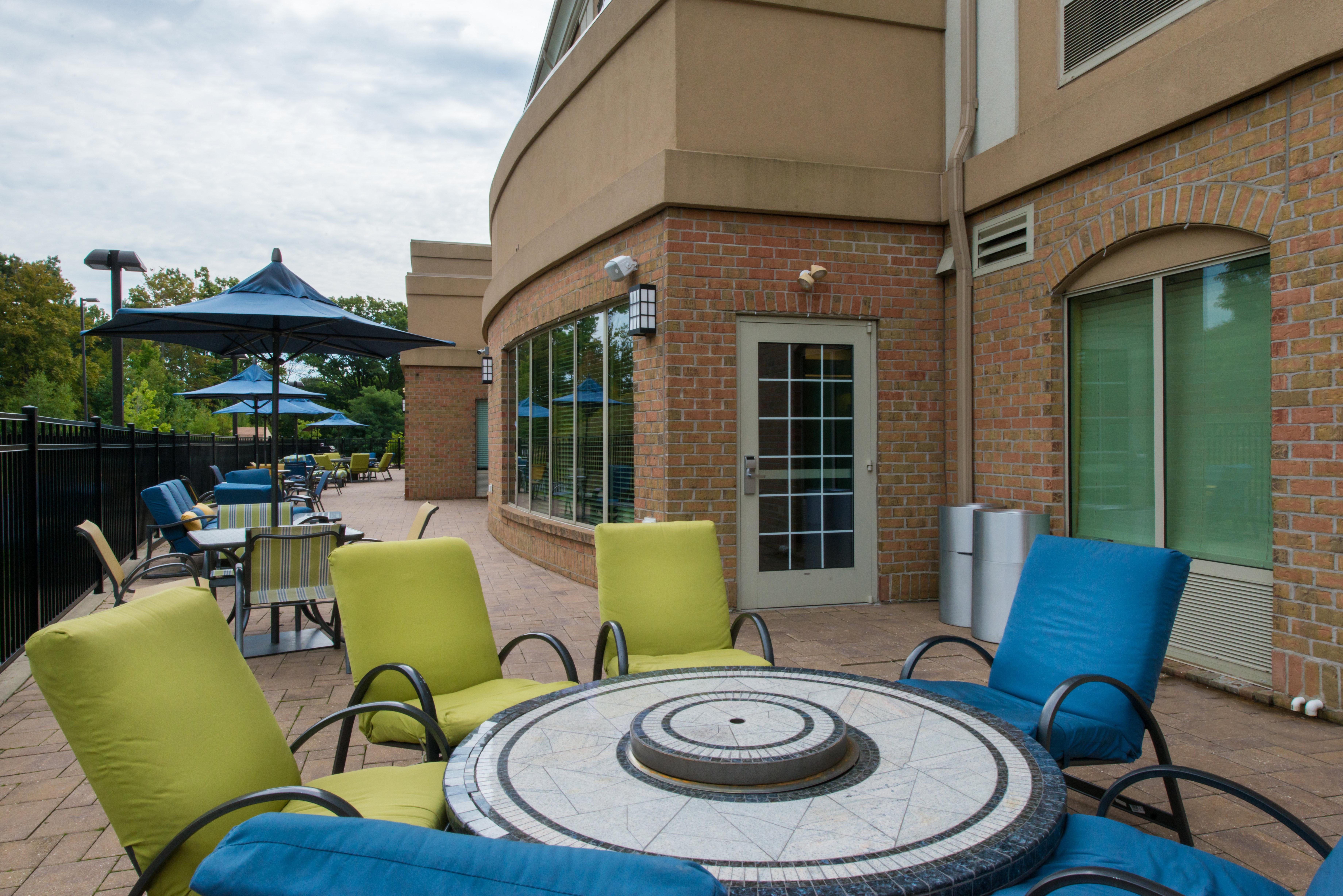Holiday Inn Express And Suites Dickson City By Ihg Exteriör bild